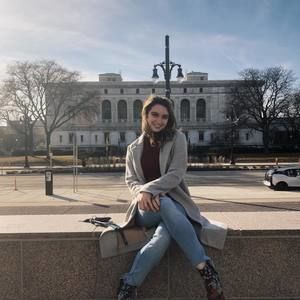 Meet your Posher, Claire